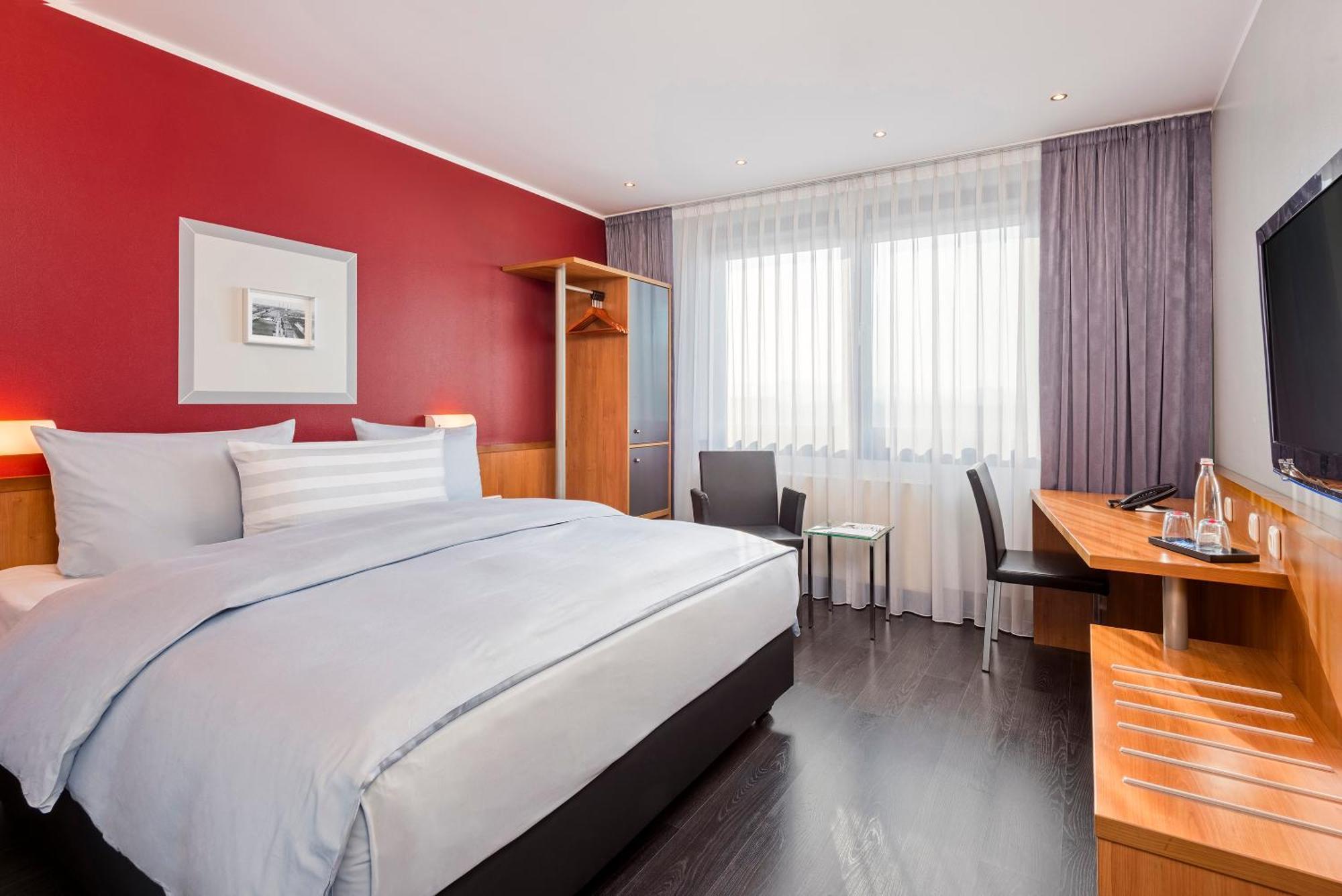 Hotel Wolfsburg Centrum, Affiliated By Melia Εξωτερικό φωτογραφία